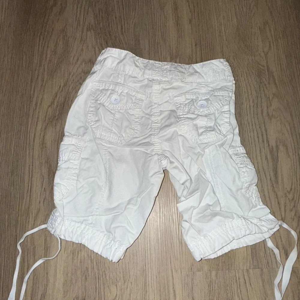 ⭐️Justice Women's White Cargo‎ Shorts⭐️